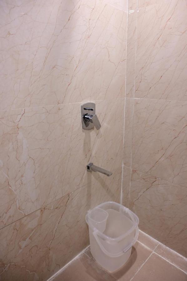 העיר בנגלור Otel Feel Comfort מראה חיצוני תמונה